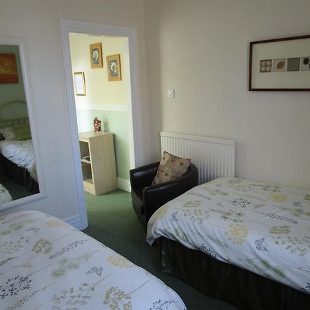 ブリドリントン Burlington Quays Bed & Breakfast エクステリア 写真